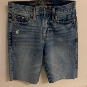 NEW AMERICAN EAGLE DENIM SHORTS